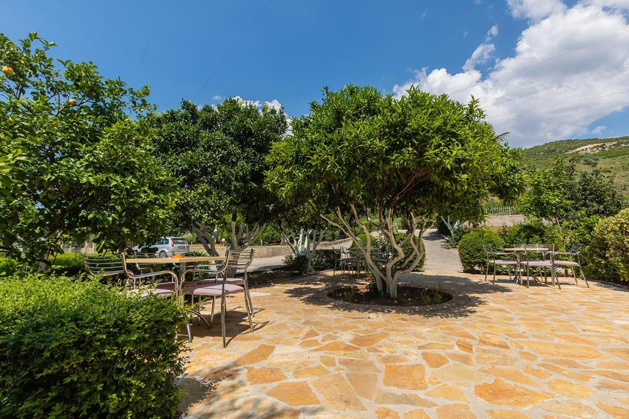 Hotel Dini Радима Экстерьер фото