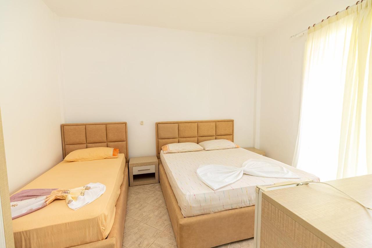 Hotel Dini Радима Экстерьер фото