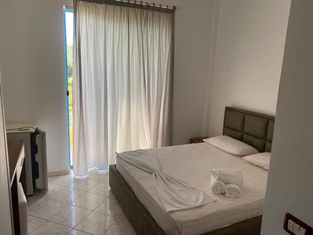 Hotel Dini Радима Экстерьер фото